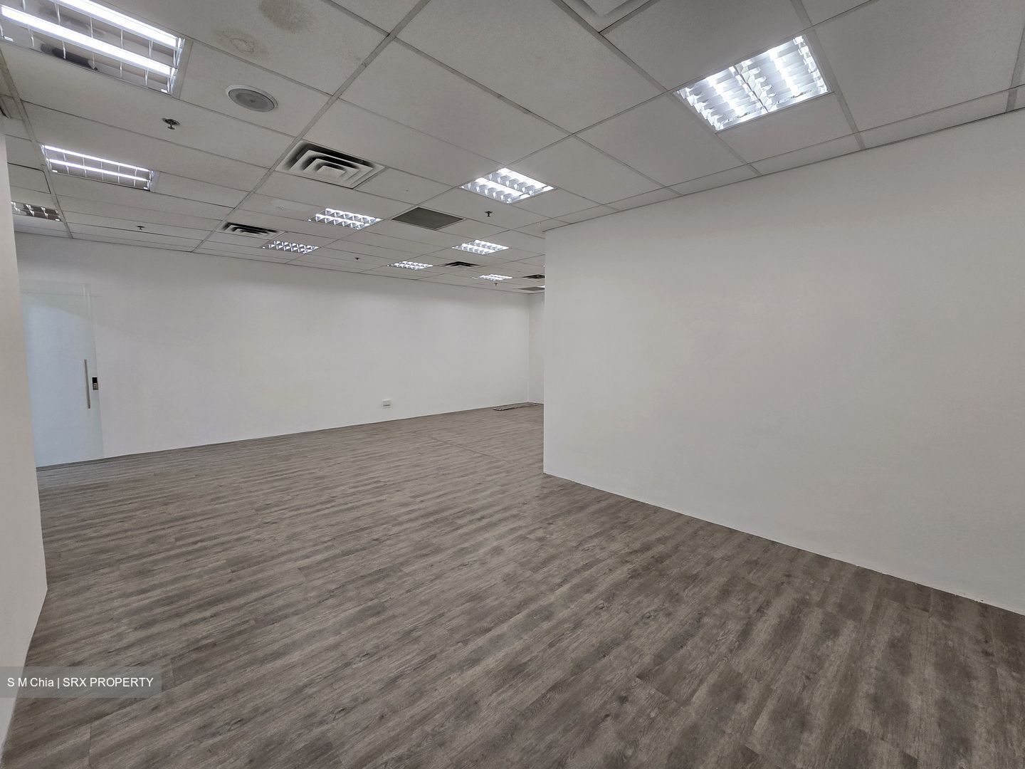 The Riverwalk / Riverwalk Apartments (D1), Office #542371421